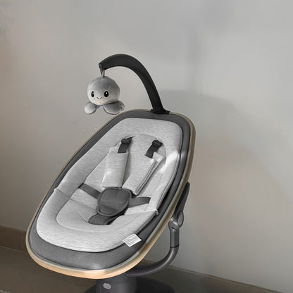 Cozy baby swing 🤍